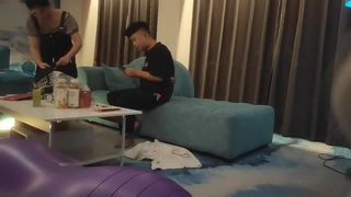 下一篇中文字幕人妻-快餐豪哥1500约炮粉逼艺校兼职妹逼太紧几分钟就把哥搞射了的!